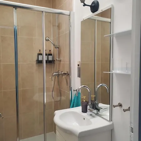 Guest - R&m Bed & Breakfast Parigi